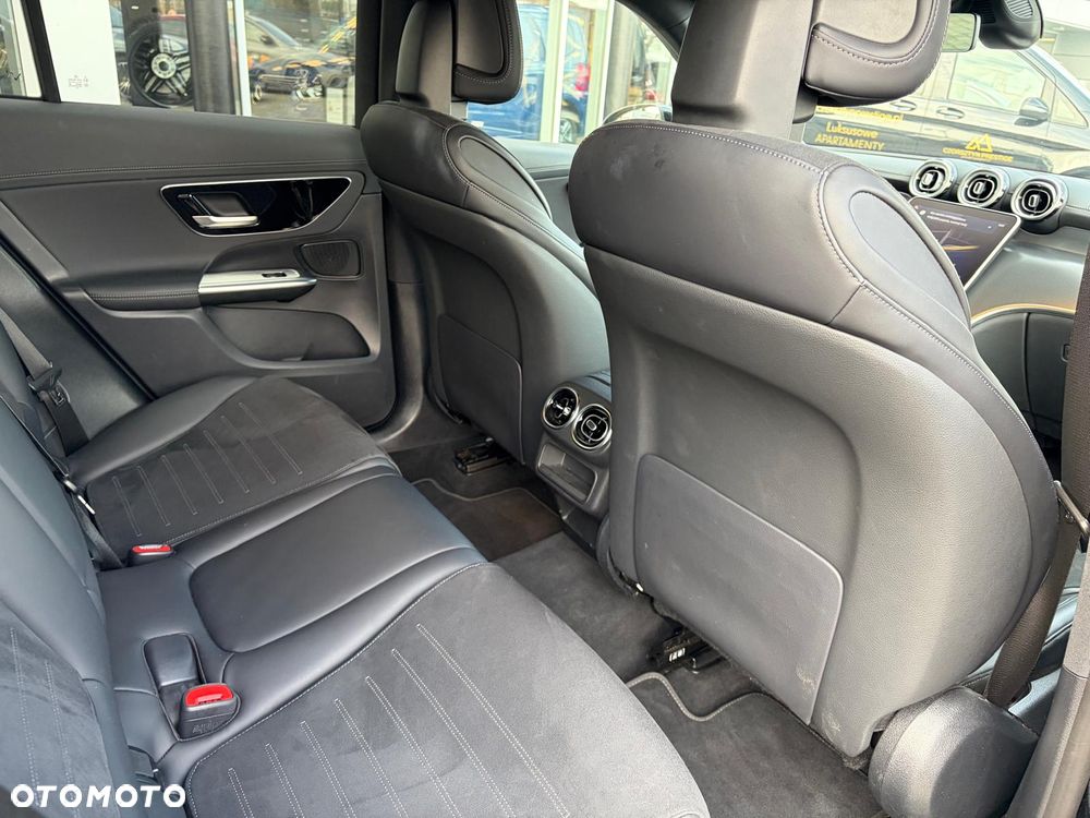 Mercedes-Benz GLC 200 mHEV 4-Matic AMG Line - 19