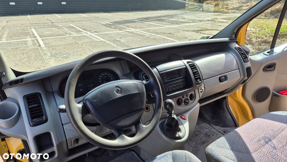 Renault Trafic - 6