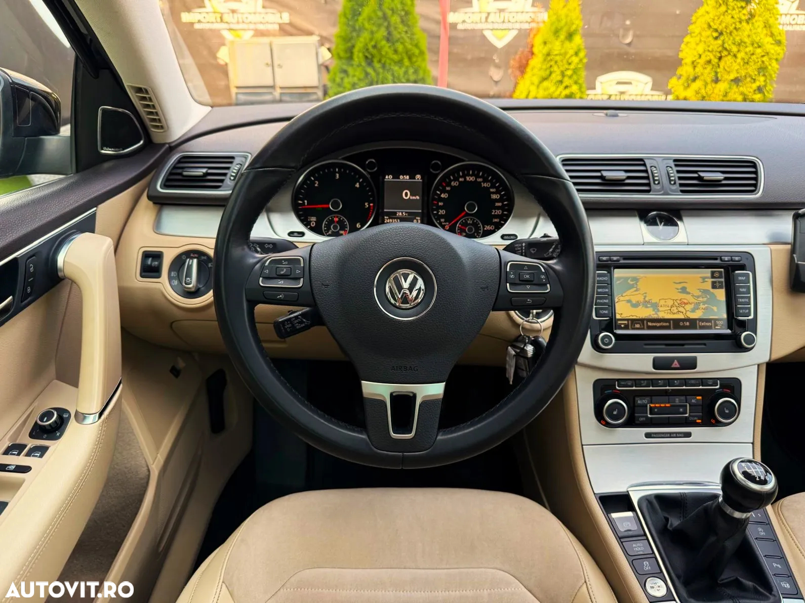 Volkswagen Passat Variant 2.0 TDI BlueMotion Technology Exclusive - 8