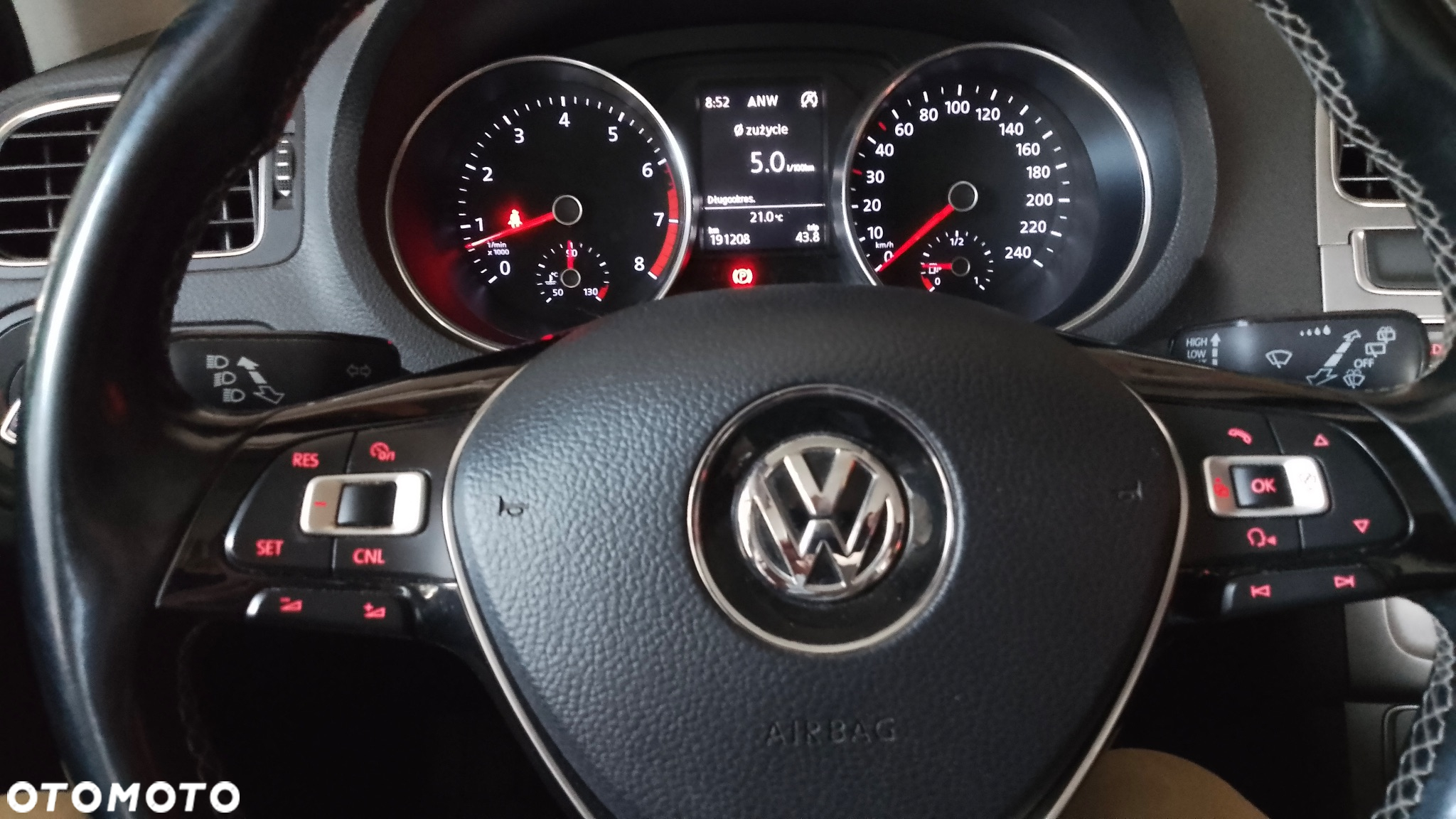 Volkswagen Polo - 12