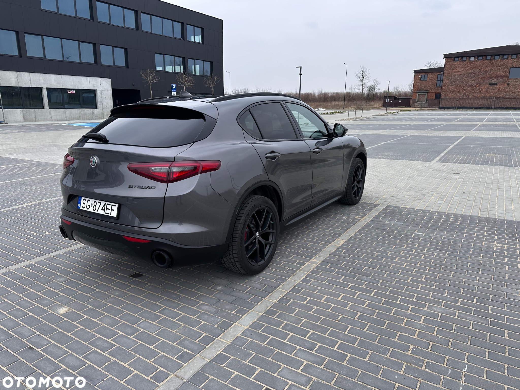 Alfa Romeo Stelvio - 5