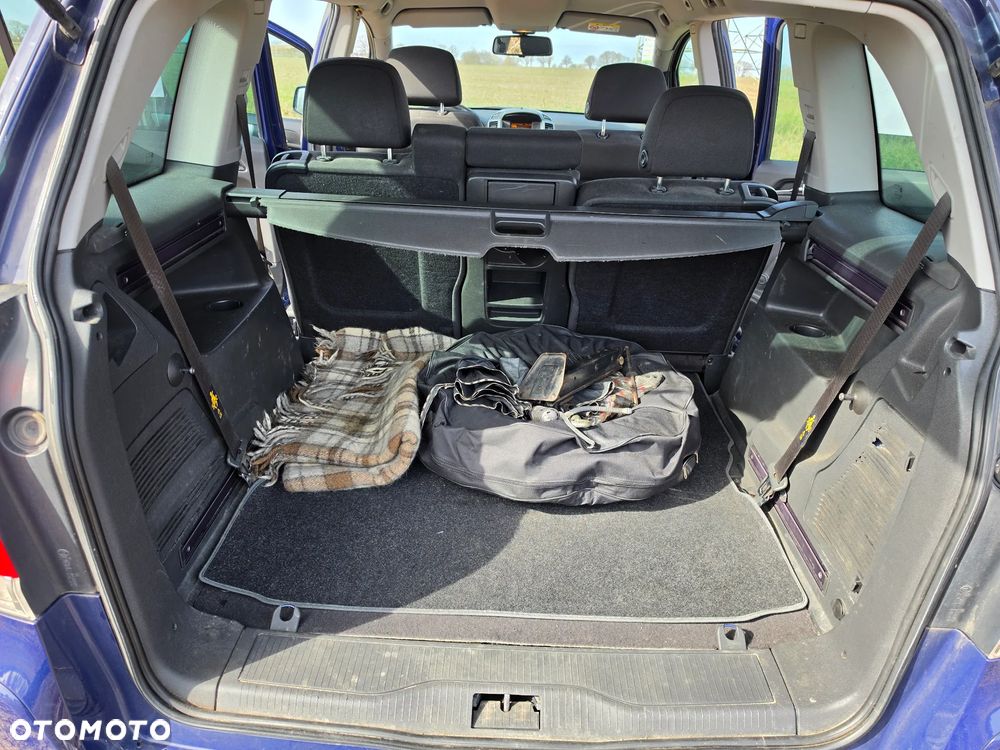 Opel Zafira 1.7 CDTI - 18