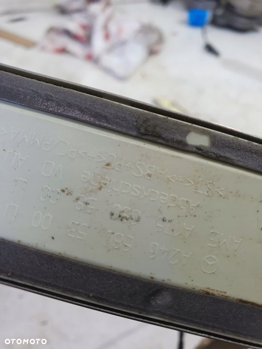 NAKLADKA LISTWA PROGOWA LED MERCEDES B W246 L R ORYGINAL DEMONTAZ - 4