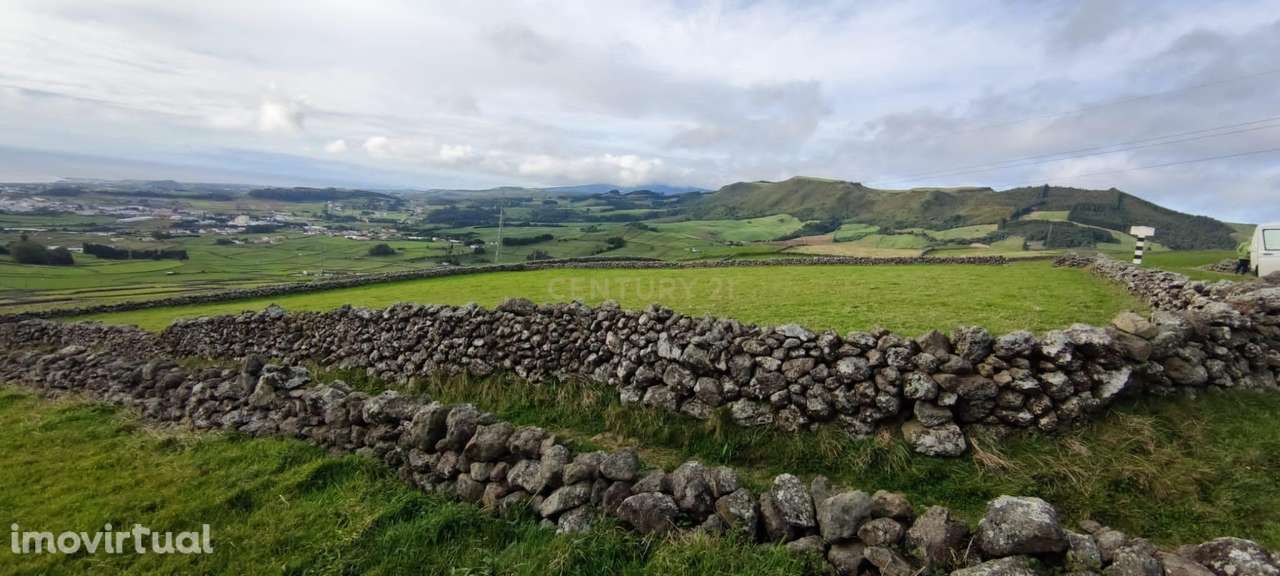 Terreno rústico na freguesia de São Bento - Grande imagem: 4/4
