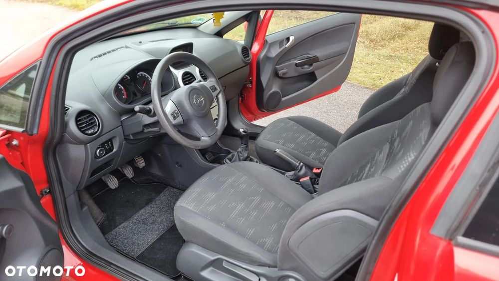 Opel Corsa 1.2 16V Energy - 26