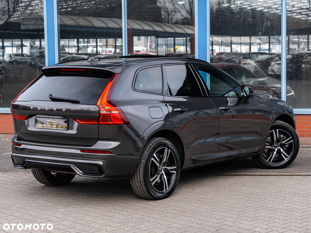 Volvo XC 60 T6 AWD Plug-In Hybrid R-Design - 11
