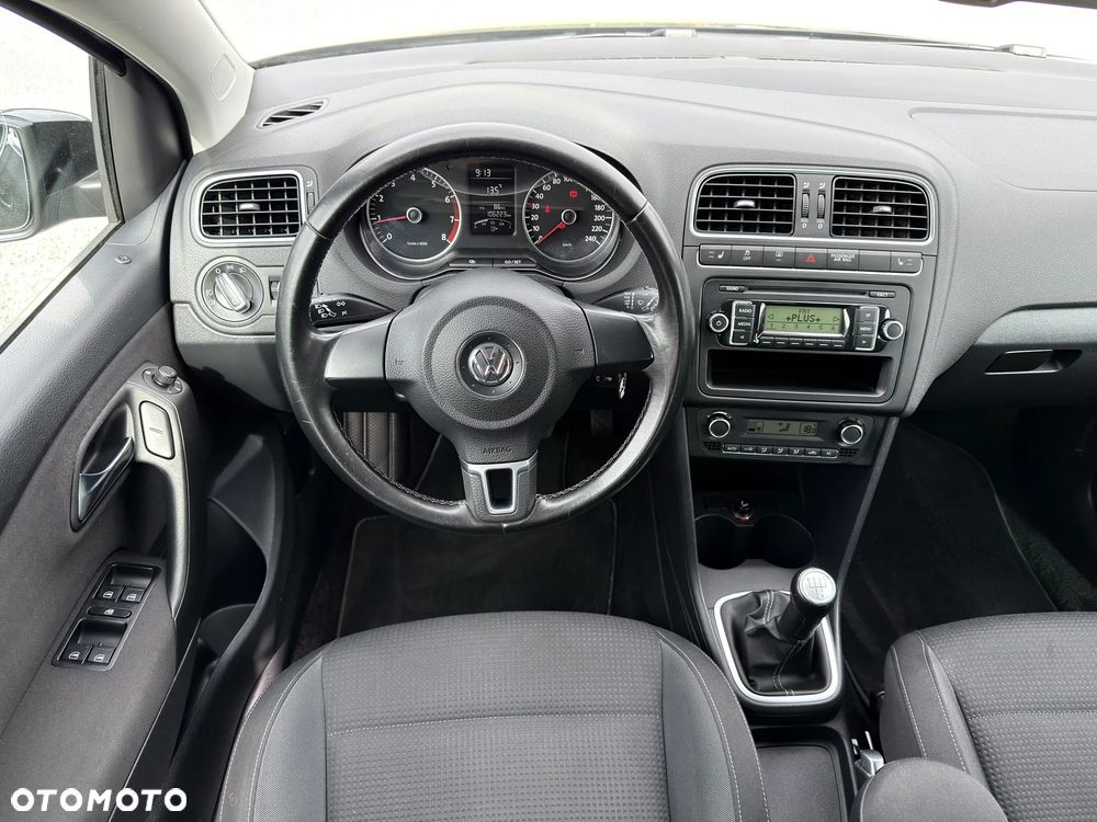Volkswagen Polo 1.2 Team - 22
