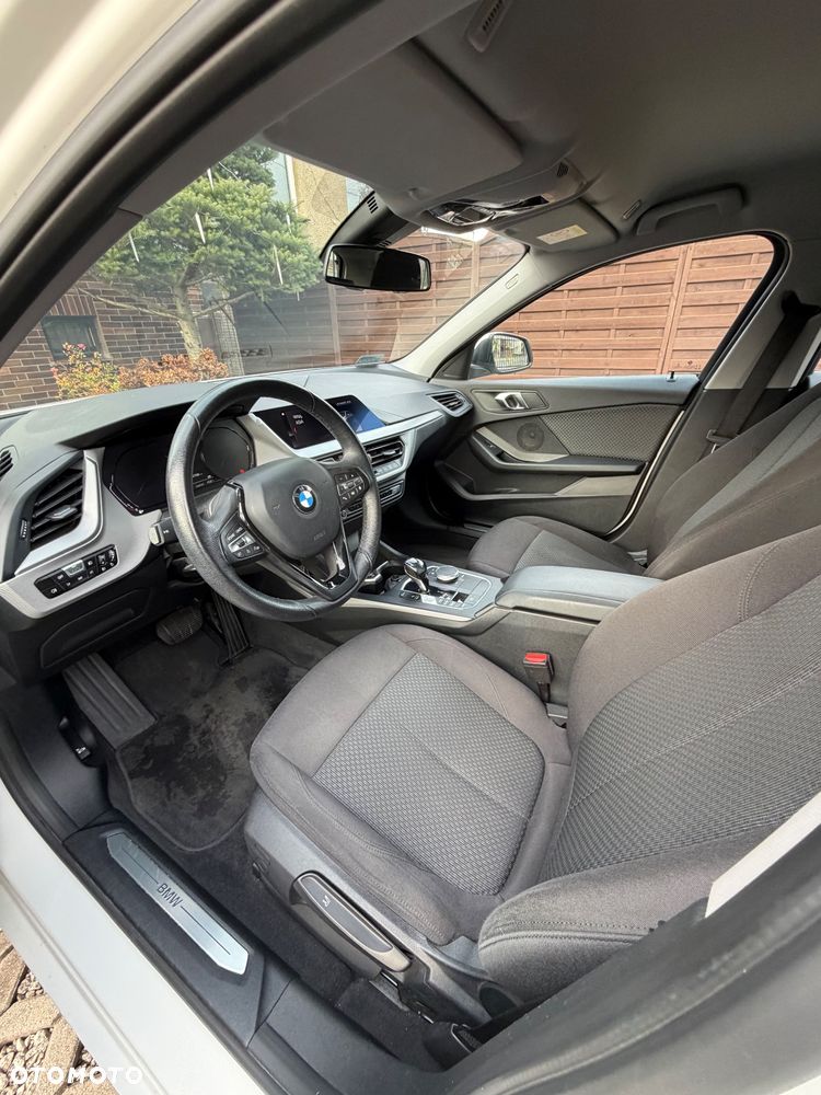 BMW Seria 1 118i Advantage - 11