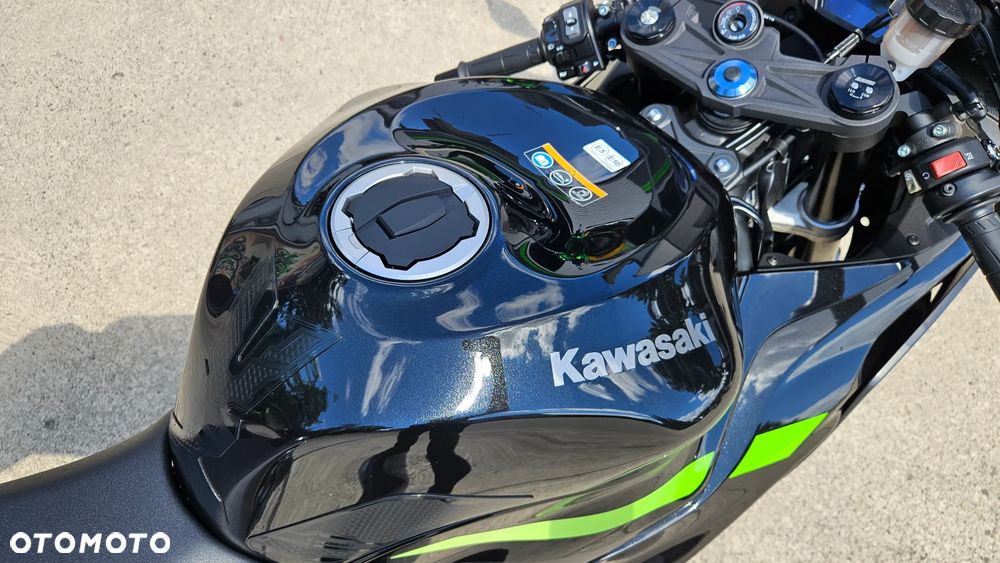 Kawasaki Ninja - 14