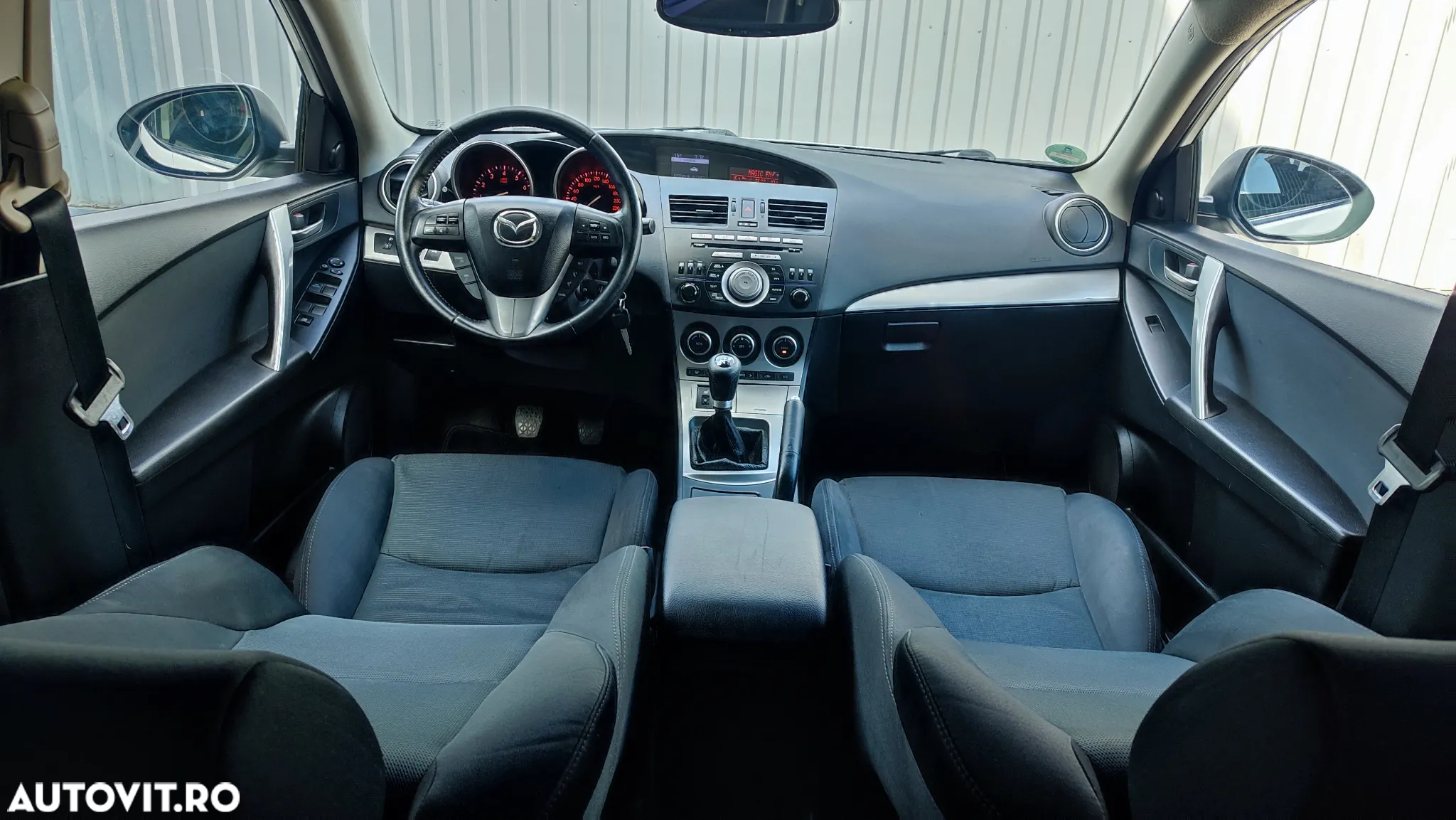 Mazda 3 1.6 MZR High-Line - 8