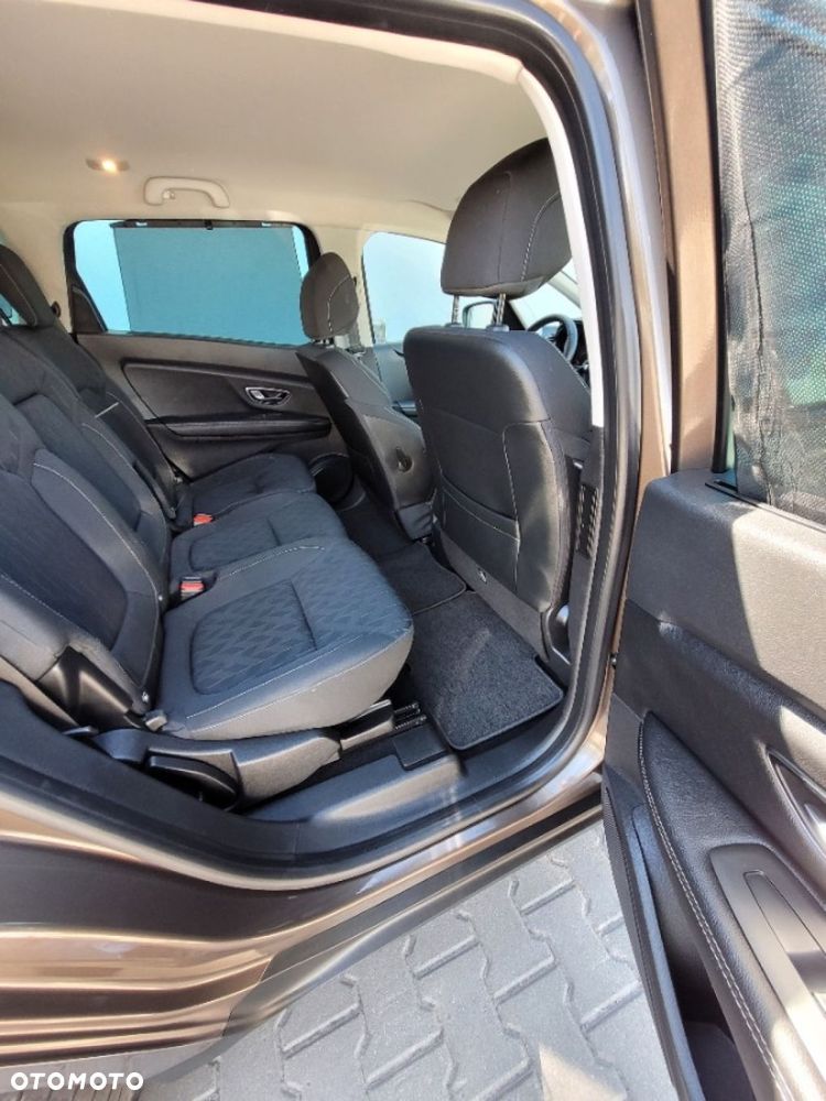 Renault Grand Scenic ENERGY TCe 140 LIMITED - 18