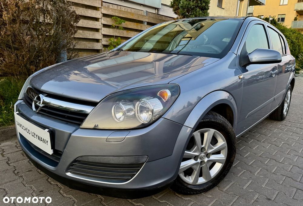 Opel Astra 1.4 NJoy - 2