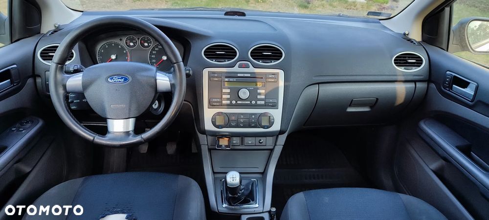 Ford Focus 1.6 FX Gold - 16