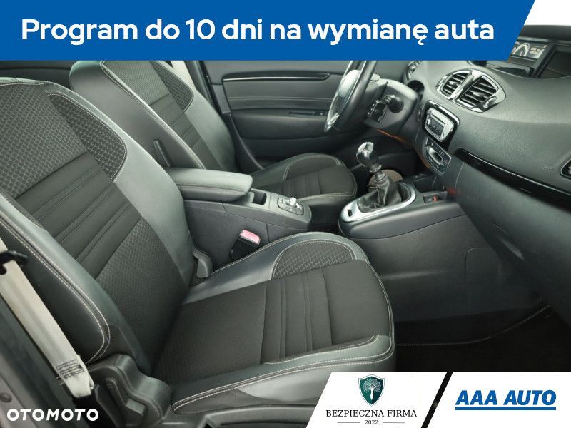 Renault Grand Scenic - 20
