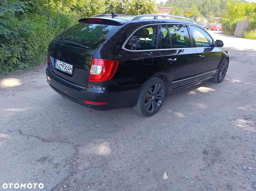 Skoda Superb 2.0 TDI Platinum DSG - 3