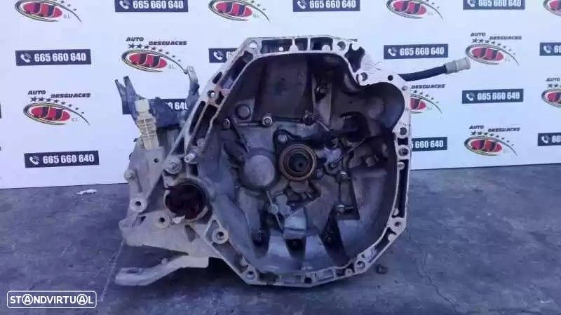 CAIXA VELOCIDADES DACIA SANDERO 2008 -JR5351 - 8