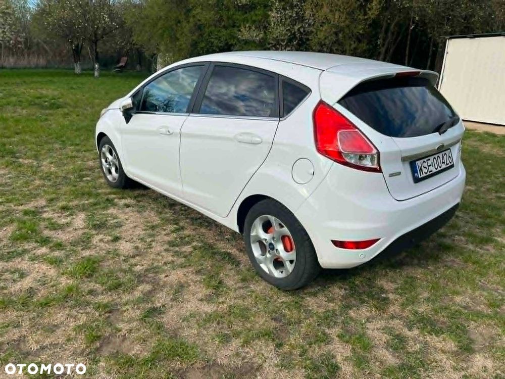 Ford Fiesta - 6