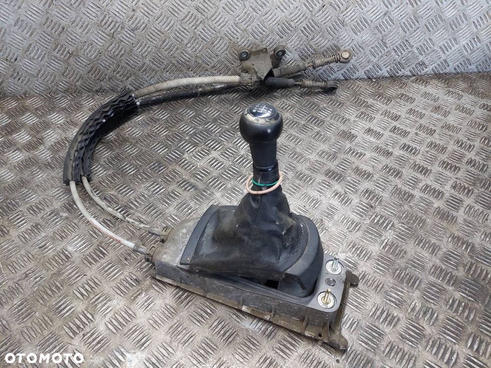 LEWAREK ZMIANY BIEGÓW + LINKI 5B CORDOBA II 1.9 TDI 6Q0711049 6Q0711266 - 1