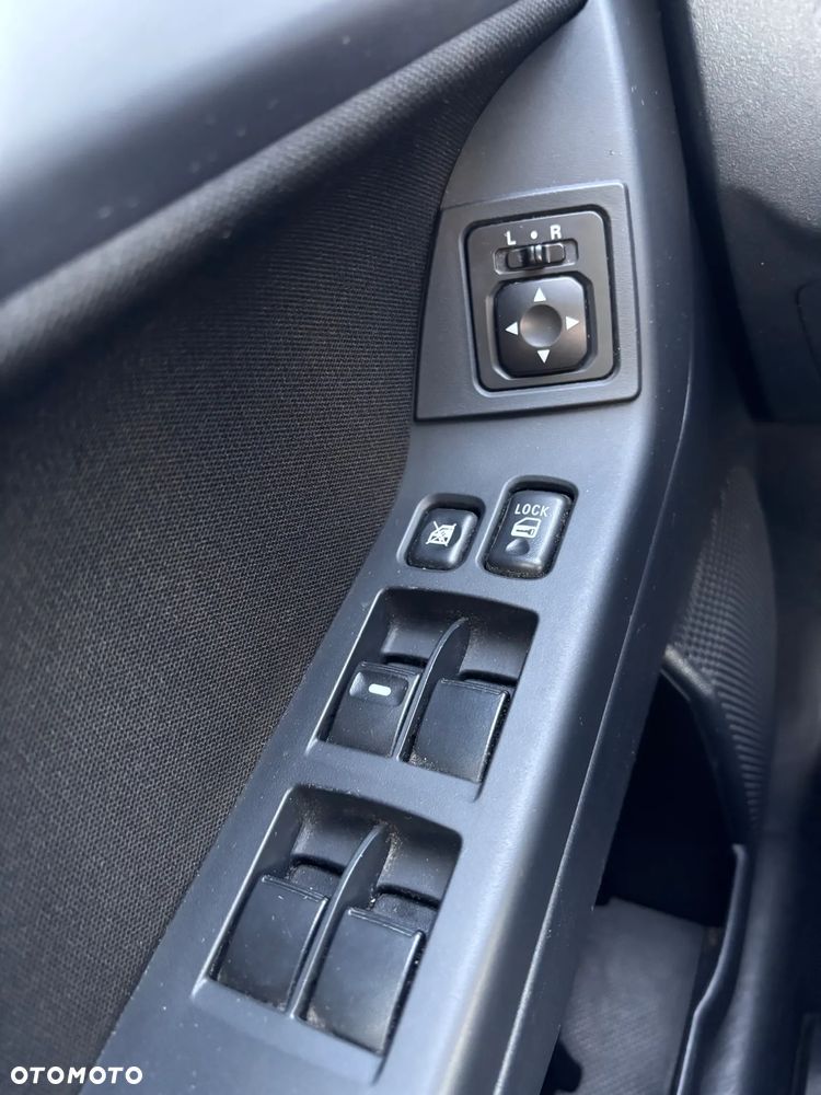 Mitsubishi Lancer - 22