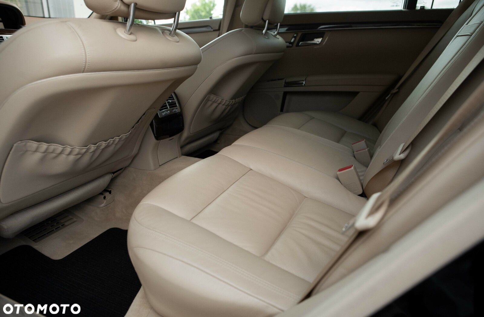 Mercedes-Benz Klasa S 350 BlueTec L 4-Matic - 28