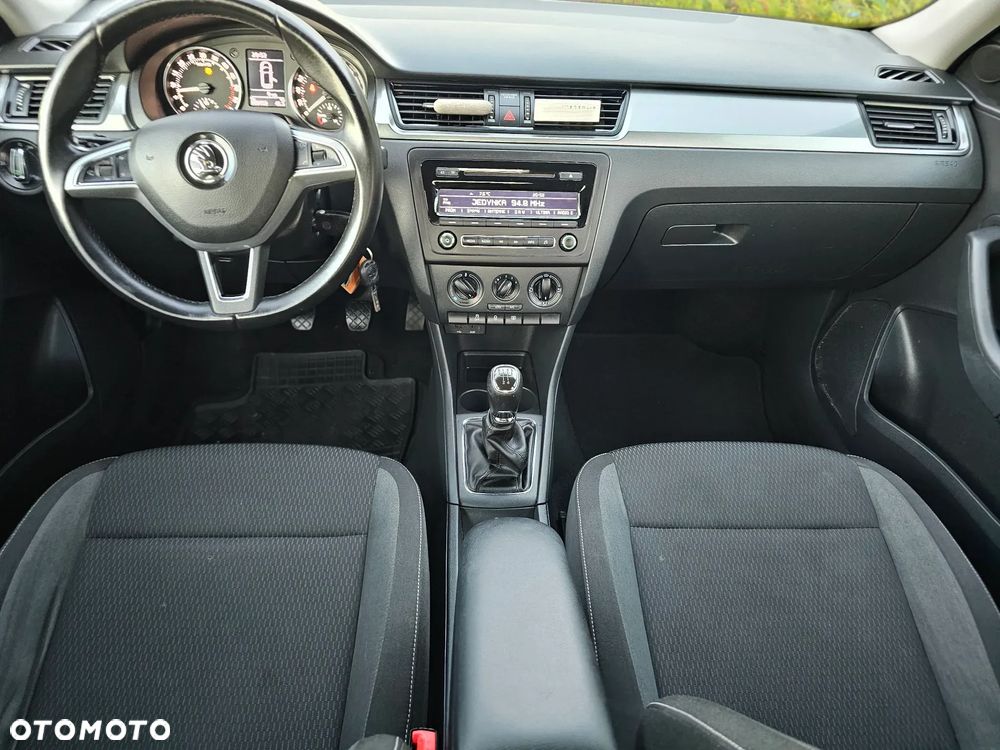 Skoda RAPID 1.6 TDI Ambition - 10