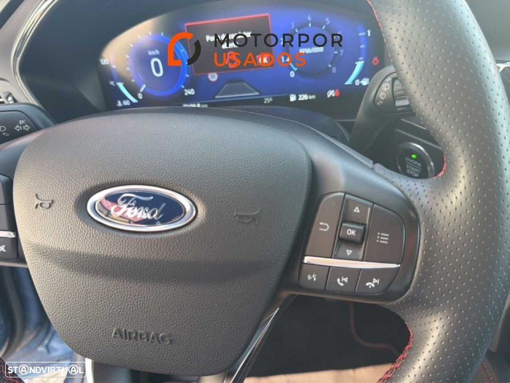 Ford Focus 1.0 EcoBoost MHEV ST-Line - 15
