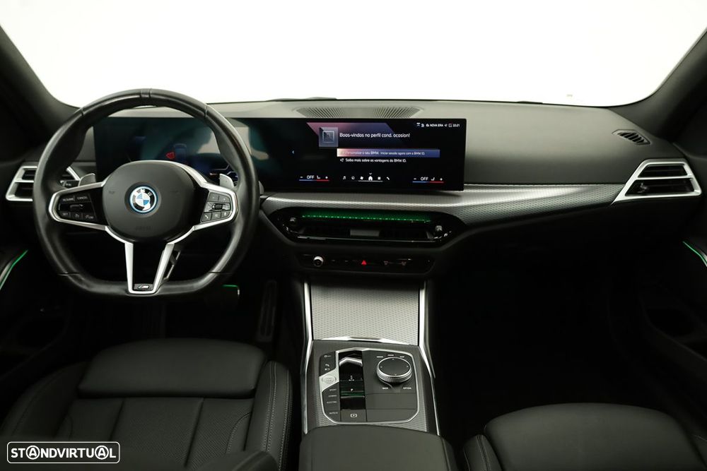 BMW 330 e Edição Desportiva M Auto - 9