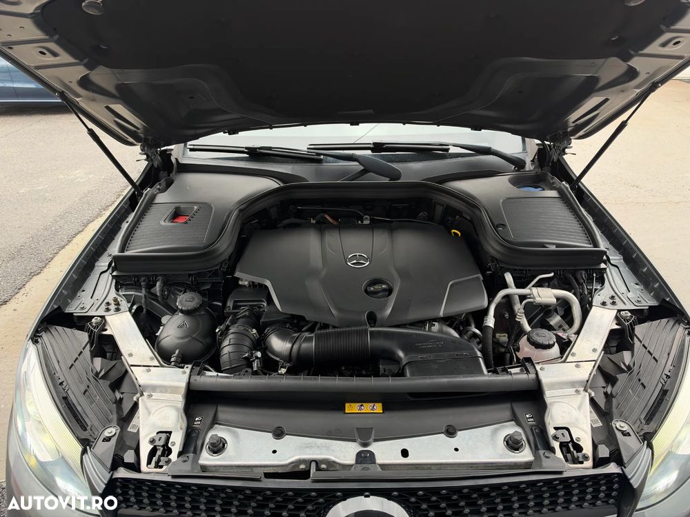Mercedes-Benz GLC Coupe 250 d 4Matic 9G-TRONIC AMG Line - 34