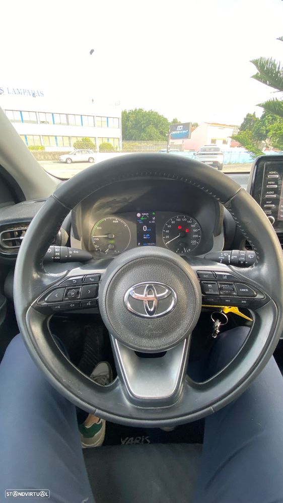 Toyota Yaris 1.5 HDF Comfort - 31