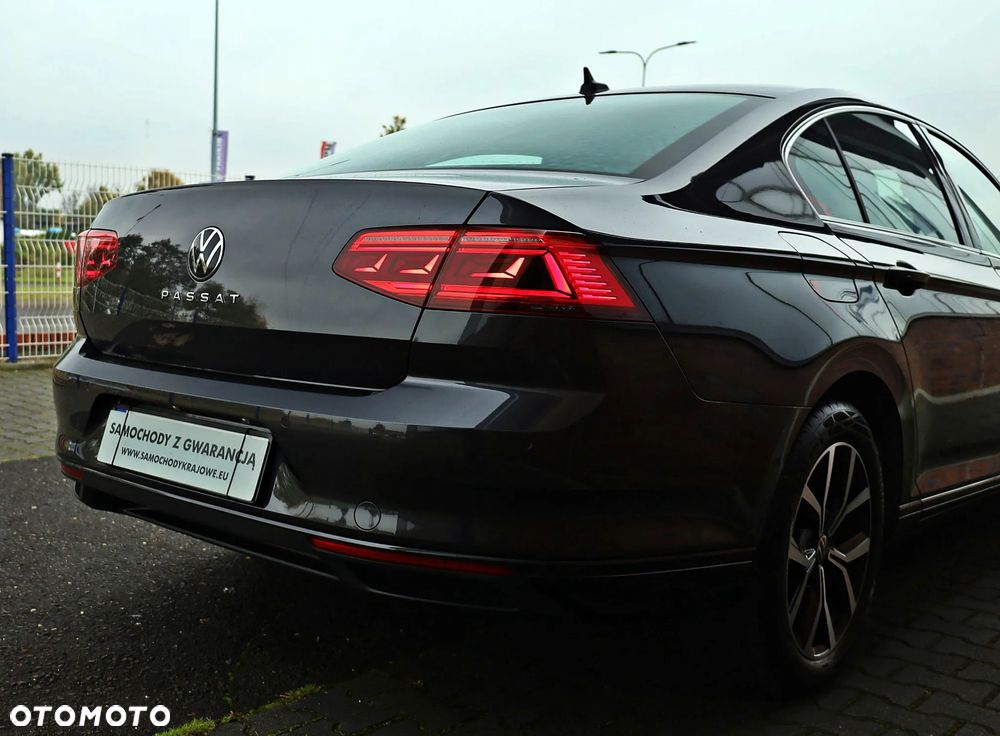 Volkswagen Passat 1.5 TSI EVO Elegance DSG - 14