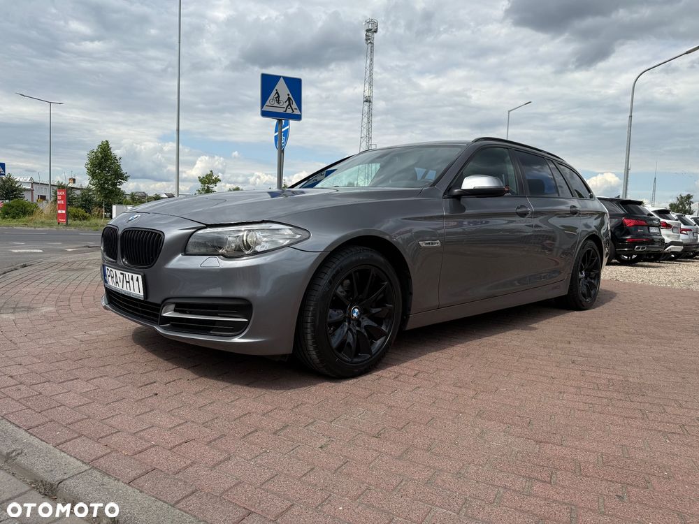 BMW Seria 5 520d Touring Sport Line - 21