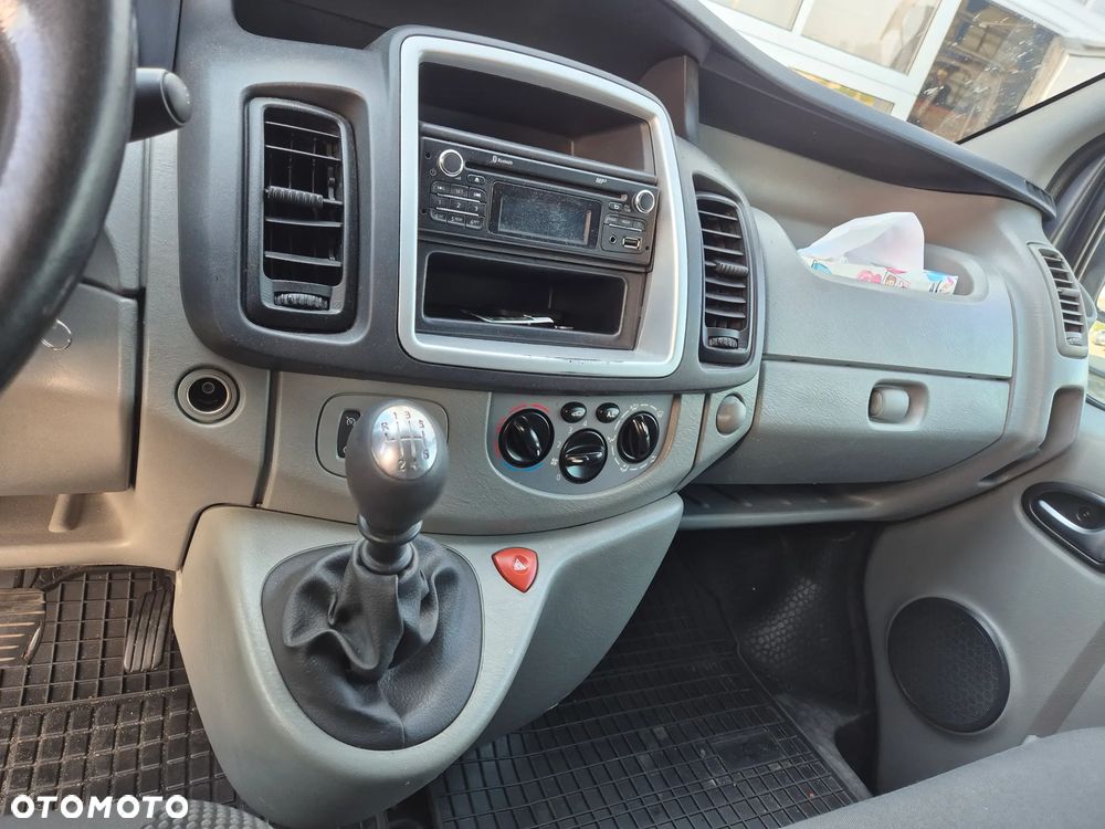 Opel Vivaro L2H1 2.9t - 6