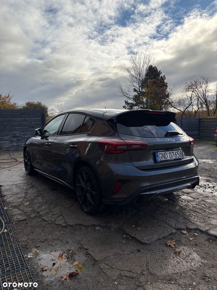 Ford Focus 2025 photo 2