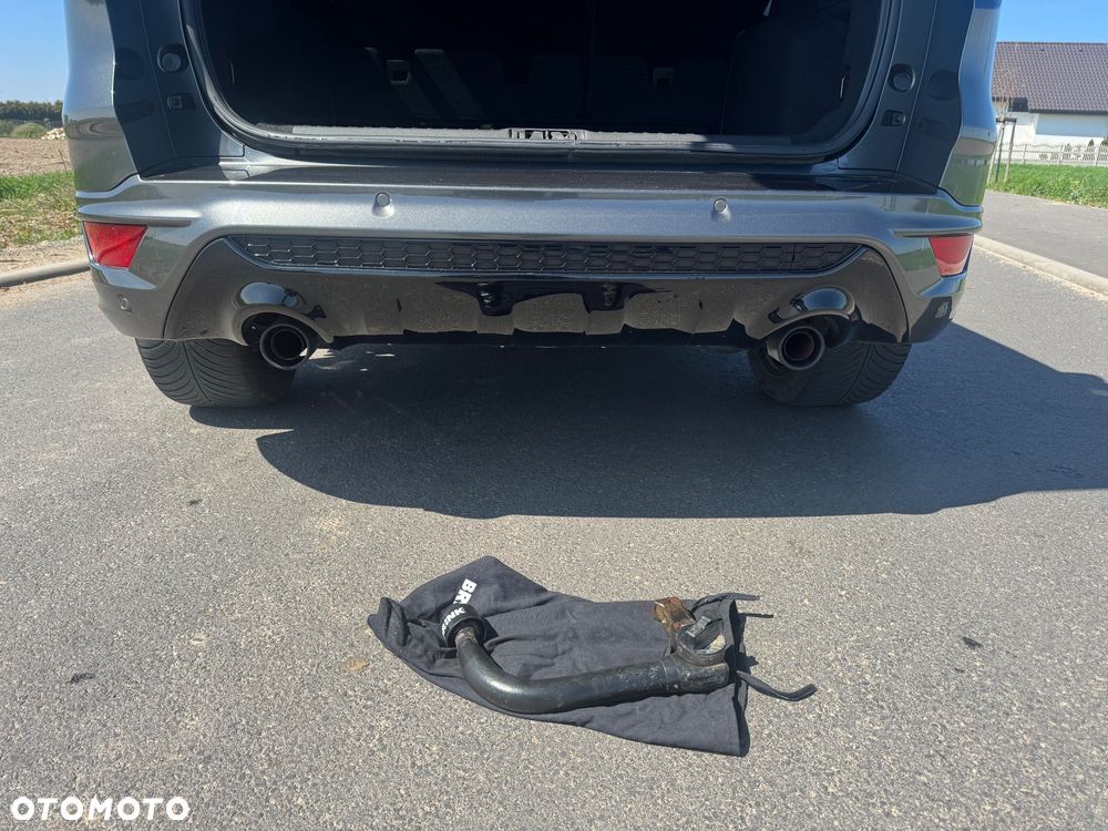 Ford Kuga 1.5 EcoBoost 2x4 ST-Line - 8