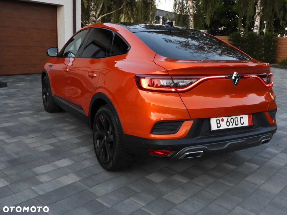 Renault Arkana E-TECH 145 R.S.LINE - 10