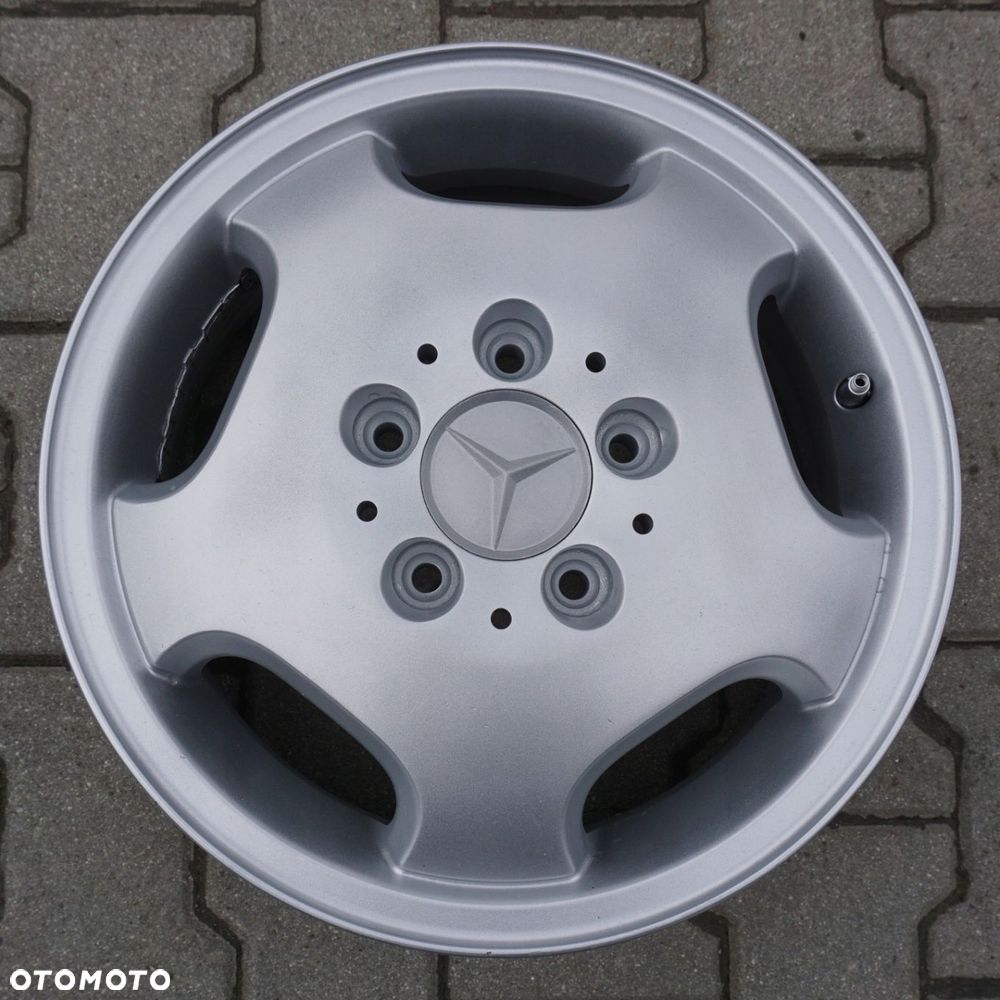 Mercedes 15" 5x112x66,6 ET54 F31 - 8