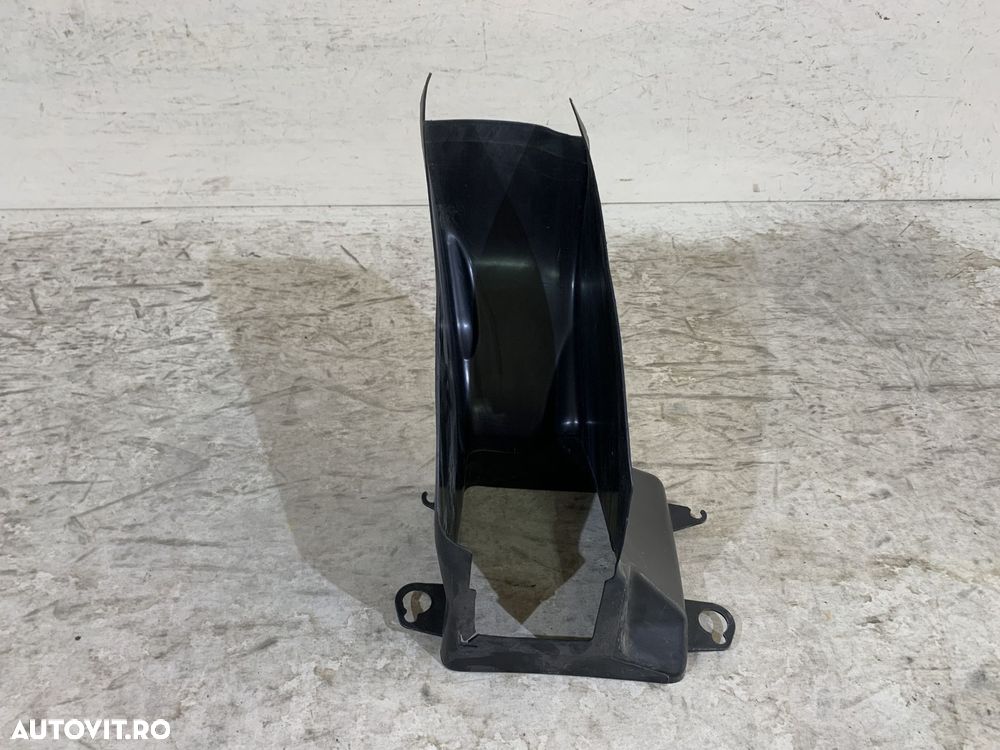 Deflector aer, hota aer, Skoda Superb 3 , 2015, 2016, 2017, 2018, 2019, 2020, 2021, 2022, cod origine OE  3V0121333 - 4