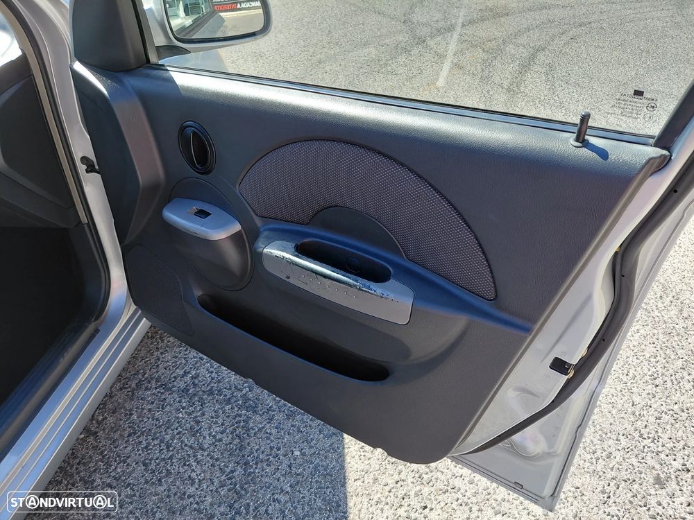 Chevrolet Kalos 1.2 SE AC - 23