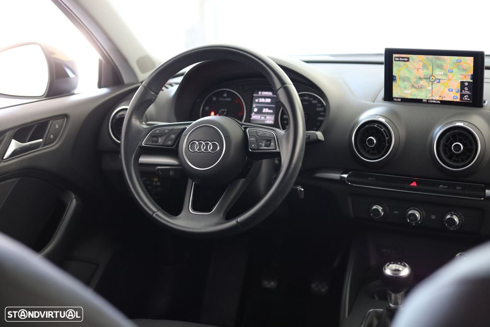 Audi A3 Sportback 2.0 TDI - 28