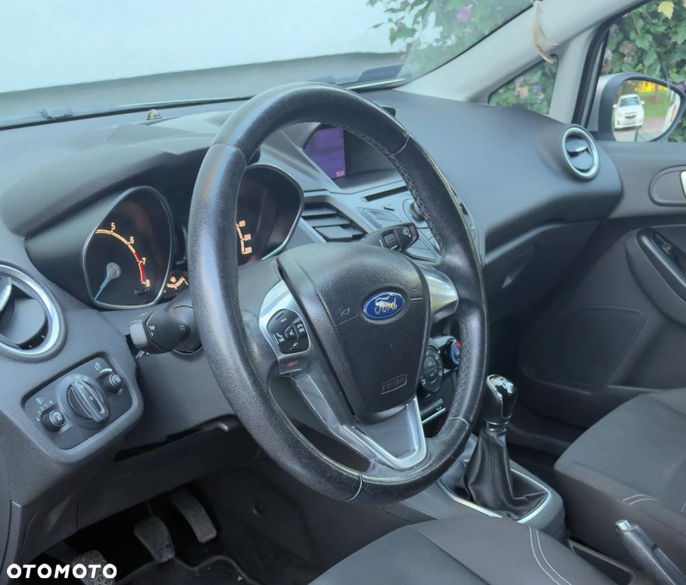 Ford Fiesta 1.25 SYNC Edition - 6