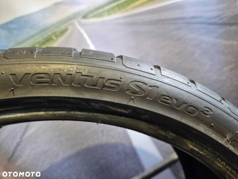Opona pojedyncza Hankook Ventus S1 evo 3  255/30/20 - 4