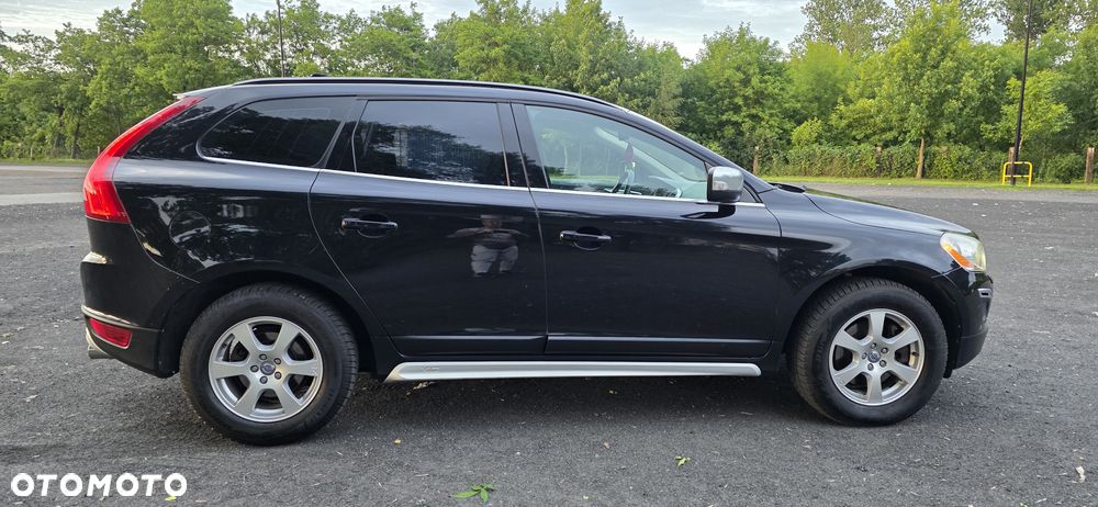 Volvo XC 60 D4 RDesign - 4