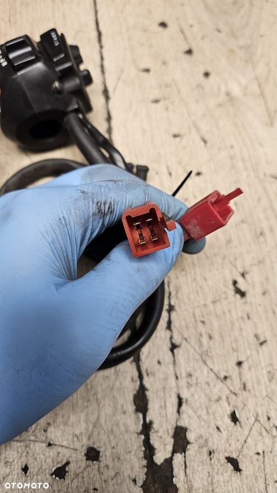 Przełącznik prawy lewy Honda CBR 600 F3 - 4