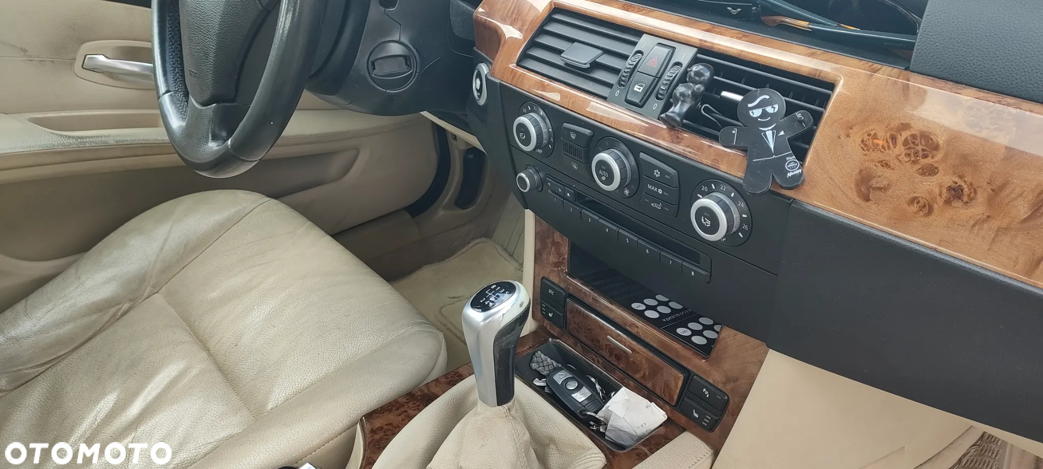 BMW Seria 5 525i Edition Exclusive - 8