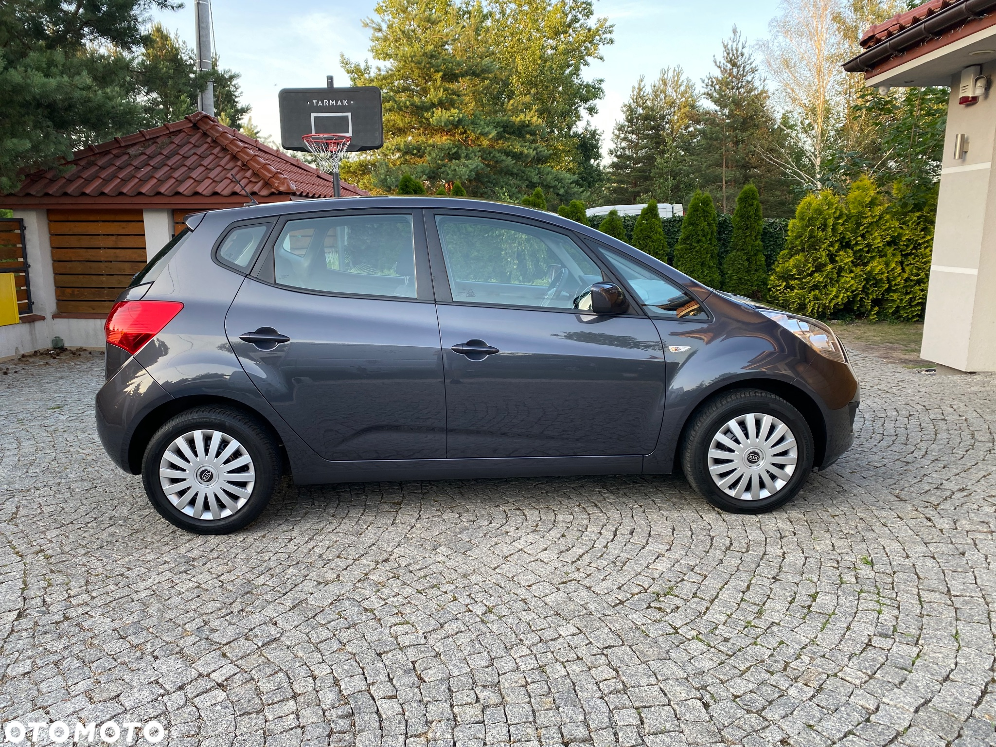 Kia Venga - 13