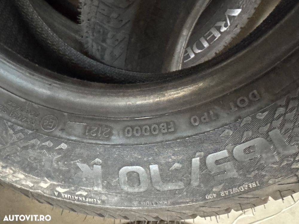 Vând 4 anvelope 165/70/13 vredestein allseason noi - 4