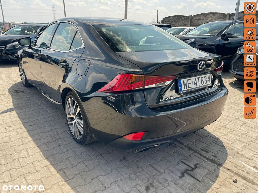 Lexus IS 200t / 300 Elegance - 1