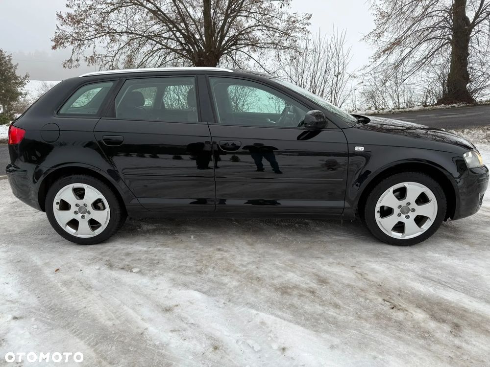 Audi A3 Sportback - 4
