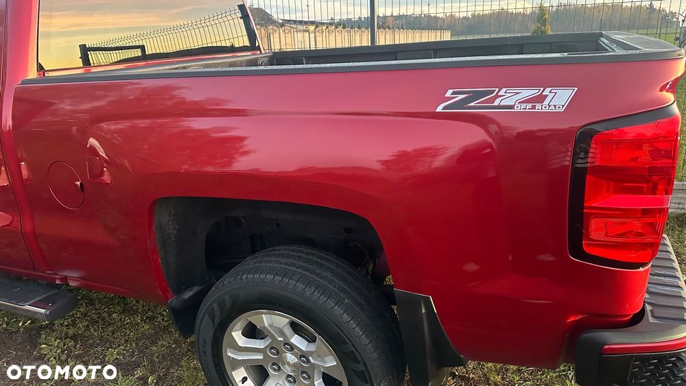 Chevrolet Silverado - 10