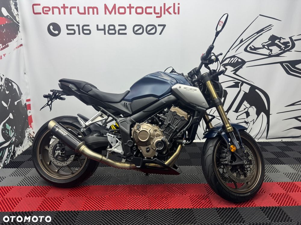 Honda CB - 2